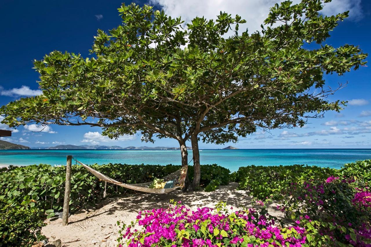 Beachcomber Villa Spanish Town Esterno foto